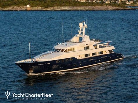 chantal ma vie yacht charter